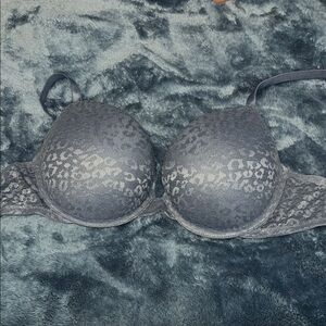 PINK Victoria's Secret Gray Leopard Bra